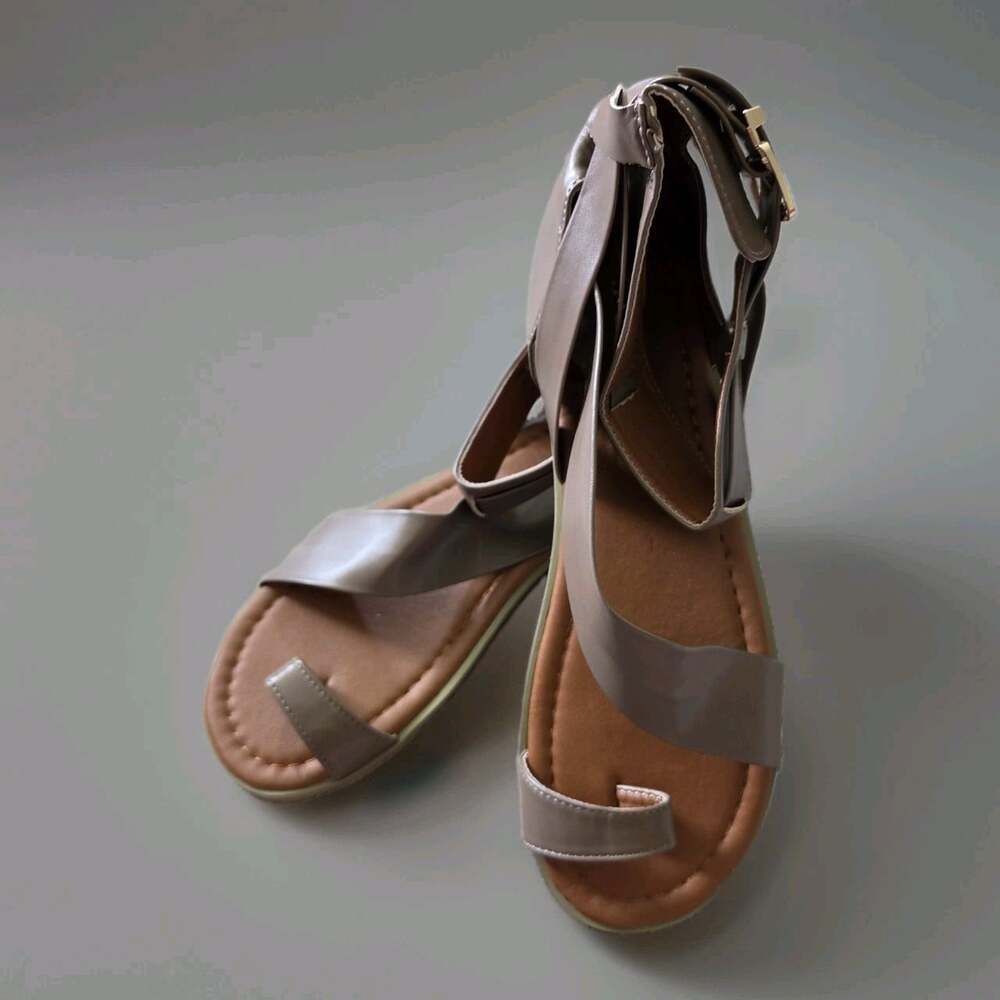 Juti Sandals Size 40 Brown Faux Leather Roman-Style Buckle Strappy Flat Resort